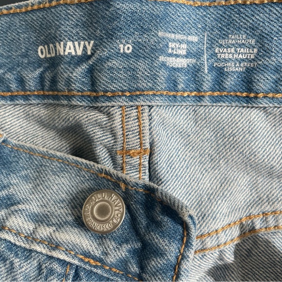 Old Navy 100% cotton denim shorts size 10 - Picture 8 of 14